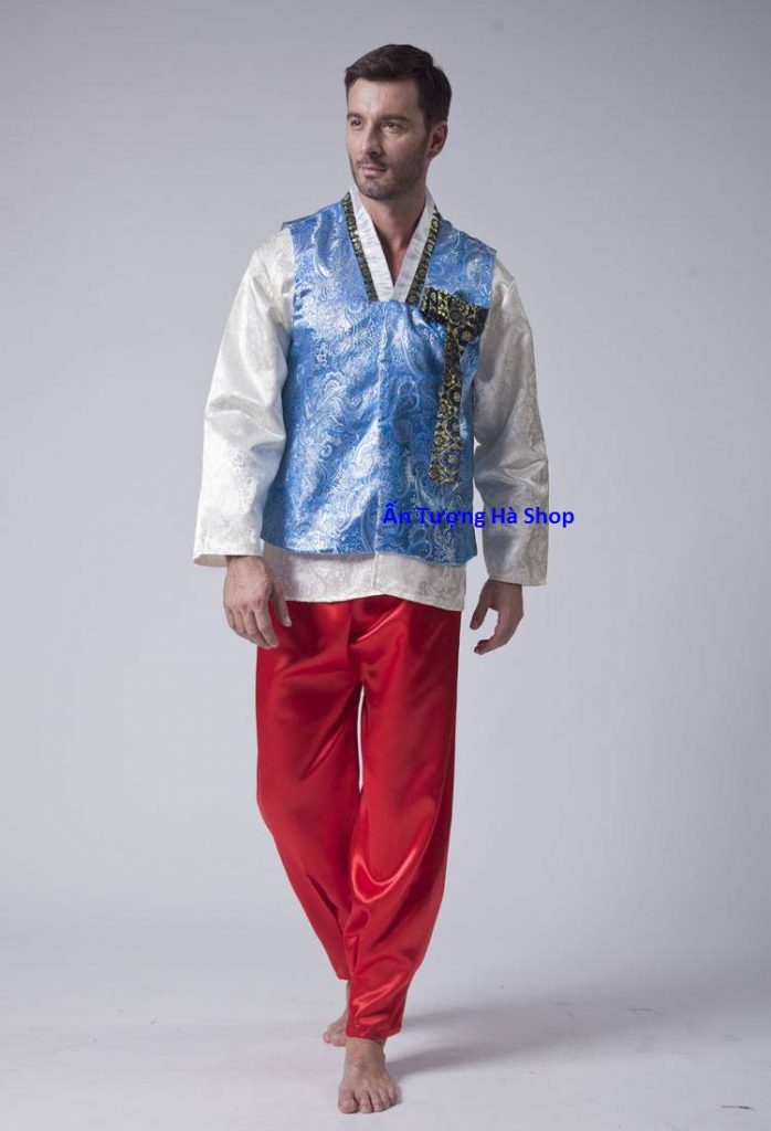 Mách bạn địa chỉ cho thuê Hanbok nam màu xanh giá rẻ