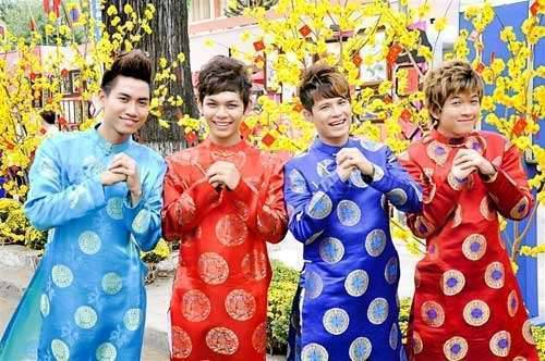 ao-dai-gam-dong-tien_compressed