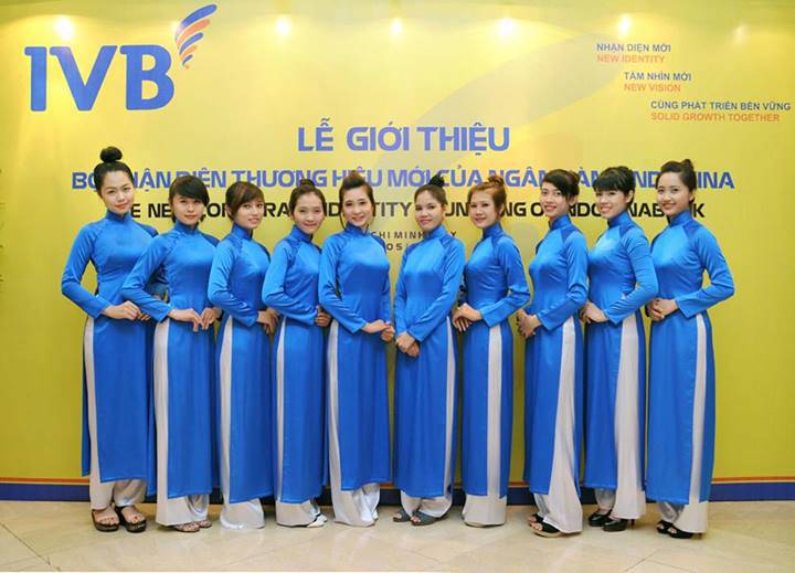 ao-dai-le-tan-xanh-duong-An-Tuong-Ha_compressed