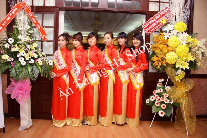 cho-thue-ao-dai-le-tan-mau-do-An-Tuong-Ha_compressed